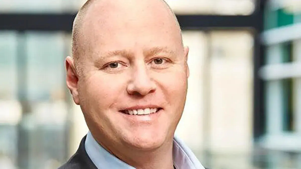 Brendan straw shopfully(2)