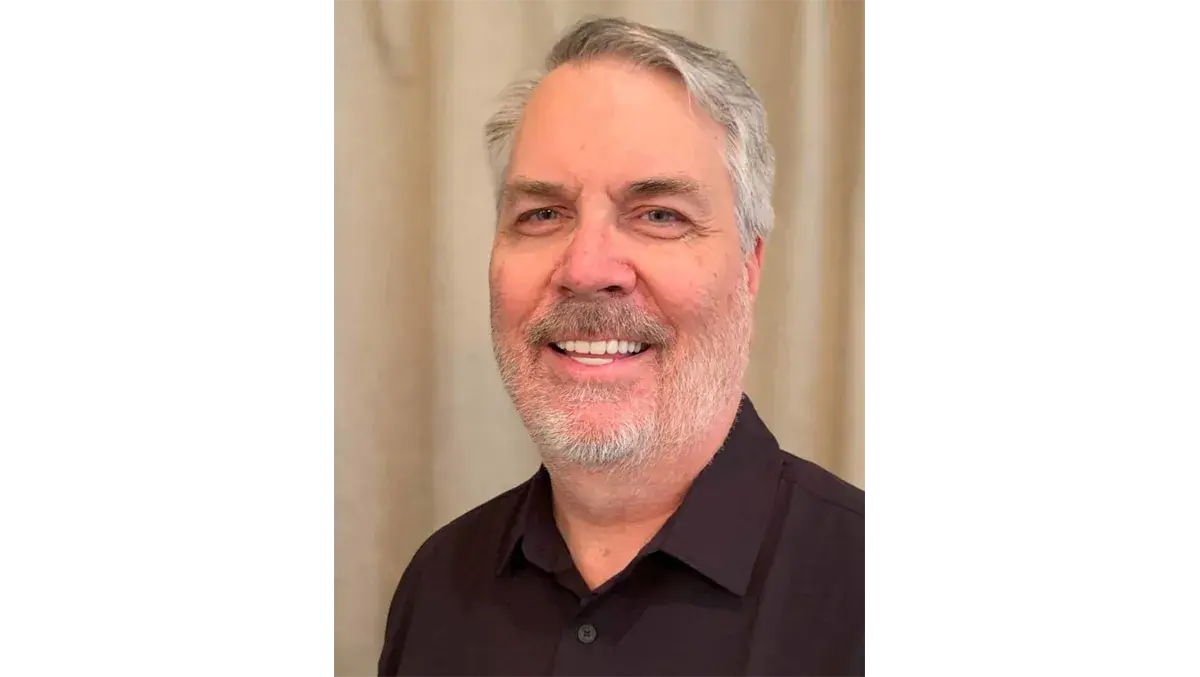 Jeff mackey sales application engineer surgex headshot scaled 1 e1665673825419 726x926(2)