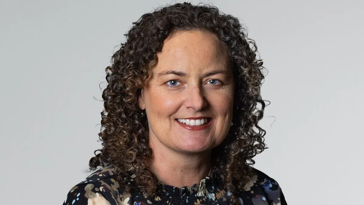 Sarah mchardy lodestone(2)