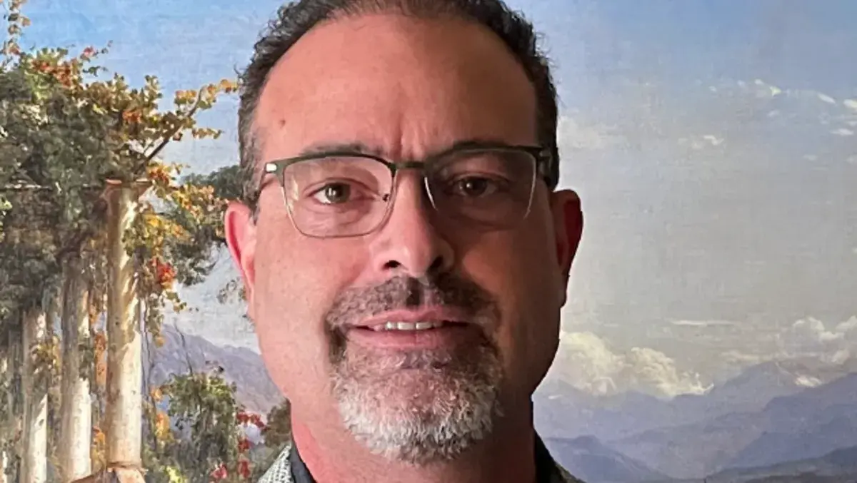 Geoffrey 1  630 x 840(2)