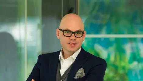 Hans dekkers ibm apac gm