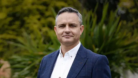 James shaw 2023  cropped 