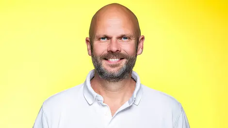 Headshot peteris dalins