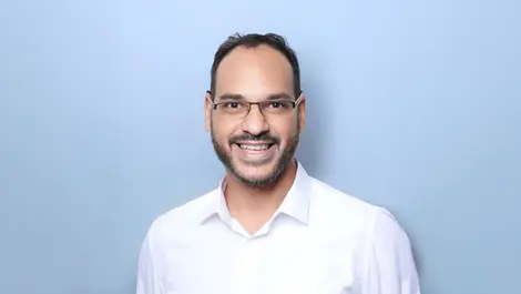 Antony prasad headshot