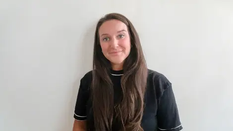 Kelly mcmanus headhshot