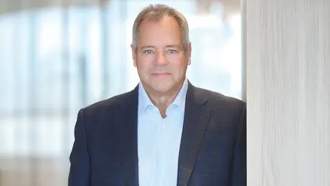 Headshot1 mark bishof