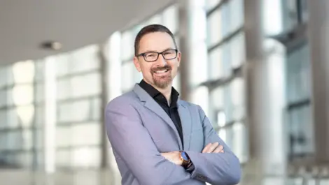 Karl van den bergh  chief marketing officer at illumio