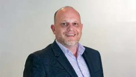 Ps broadbent d headshot   interactive sa