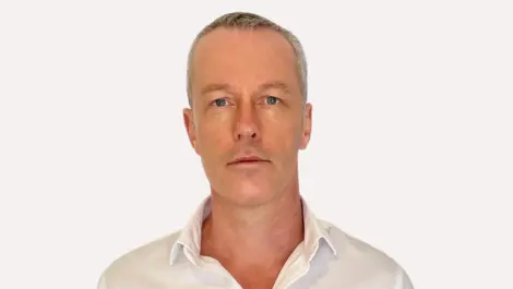 Peter young  reconeyez