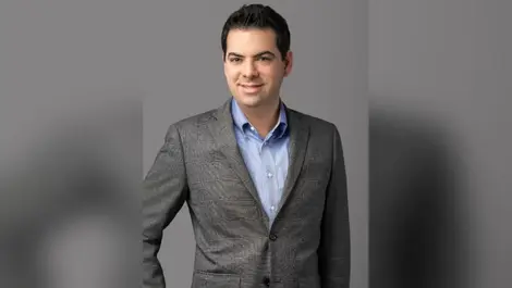 Daniel bernard headshot